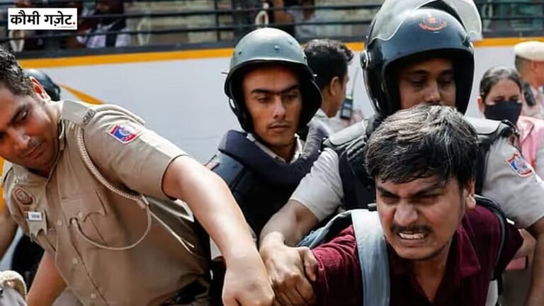 दिल्ली पुलिस ने मुख्य चुनाव आयुक्त के खिलाफ प्रदर्शन में शामिल होने जा रहे पंजाब के छात्रों को हिरासत में लिया